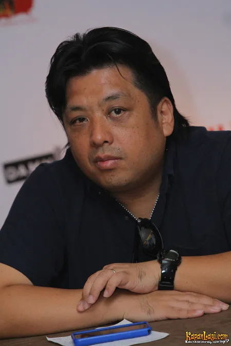 Foto Yoshinori Chiba