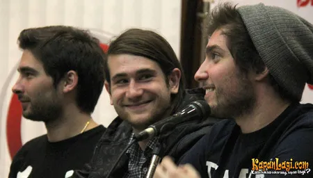 Foto You Me At Six