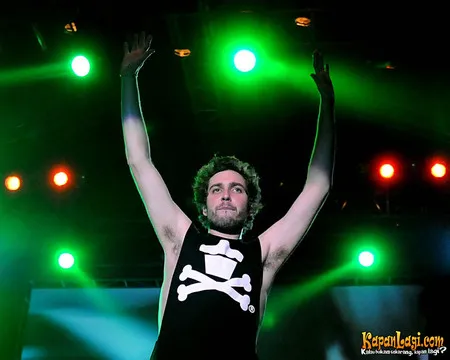 Foto You Me At Six
