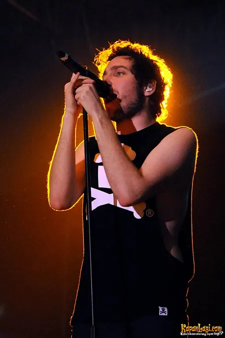 Foto You Me At Six