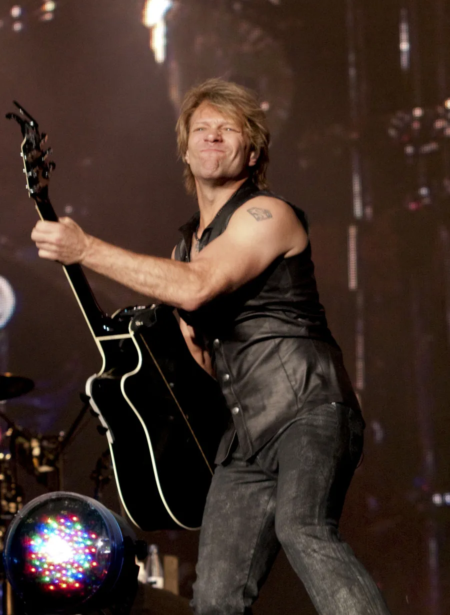 Bon Jovi ©fameflynet