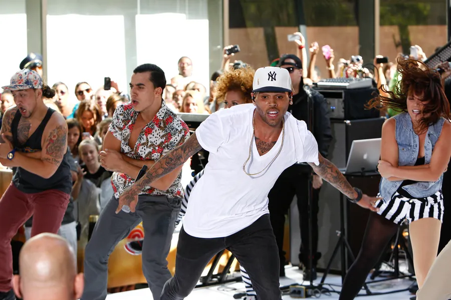 Chris Brown di salah satu penampilannya. ©shutterstock