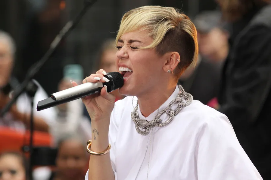 Ingin bereksperimen, Miley Cyrus malah dapat peringatan dari pihak label ©Shutterstock