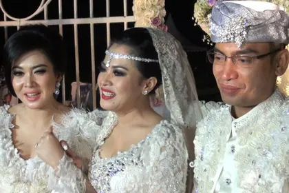 Adik Menikah, Syahrini Kesepian  KapanLagi.com: Video 