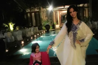 Foto: Baby Bump! Hamil Anak Ke-2, Perut Nia Ramadhani 