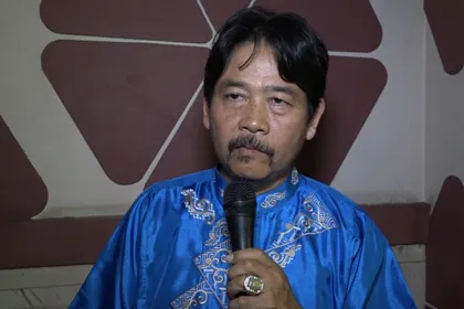 Langganan Sinetron Religi, Qubil Selalu Gunakan Baju Koko | KapanLagi ...