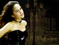 Cinta Laura