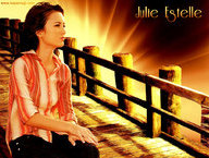 Julie Estelle