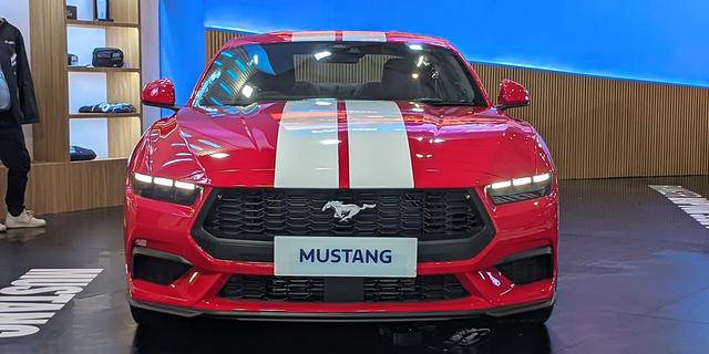 3 Mobil Termahal di IIMS 2026