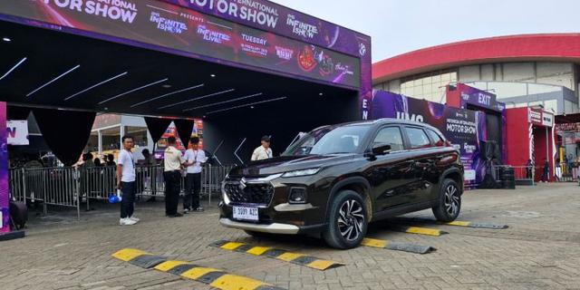 Mencoba Singkat Suzuki Grand Vitara di IIMS 2026, SUV Canggih yang Tetap Nyaman