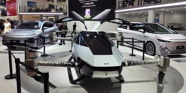 Deretan Mobil Konsep yang Tampil Menggoda di IIMS 2026, Ada Mobil Terbang