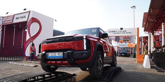 Chery J6 dan J6T Unjuk Performa di IIMS 2026, Taklukan Kemiringan 35 Derajat di Chery Adventure Park