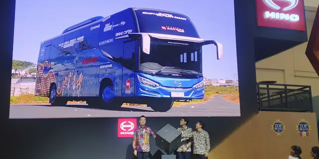 Raja Jalanan Baru, Hino Rilis Bus RM 280 di GIIAS 2026