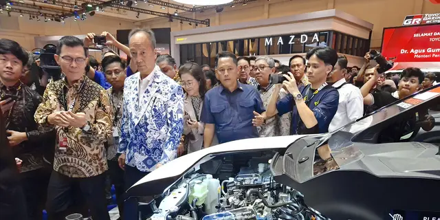 Di Balik Target 850 Ribu Mobil, Ada Strategi Besar Pemerintah