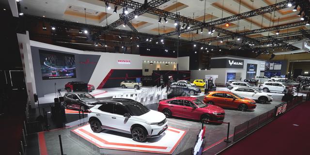 Deretan Merek Mobil dan Motor yang Ramaikan IIMS 2026