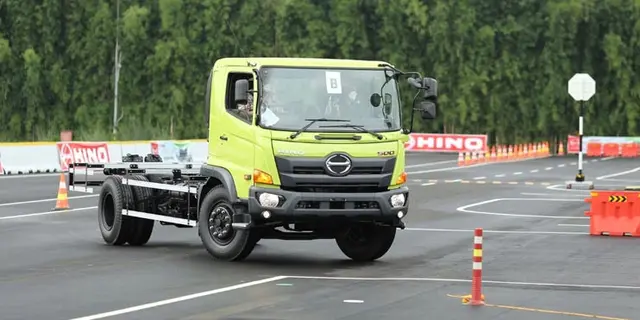 Merekam Perjalanan Panjang Hino Usai Gemerlap Lampu GIIAS 2026 'Dipadamkan'