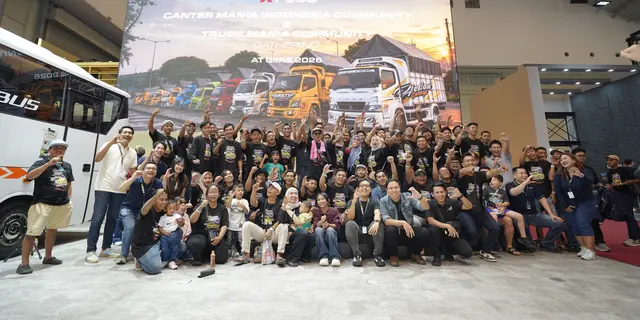 Canter Mania Geruduk Booth Fuso di GIIAS 2026, Canter Extra-Long Bus Jadi Sorotan
