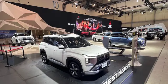 Mitsubishi Umbar DP Ringan dan Bunga 0 Persen di GIIAS 2026