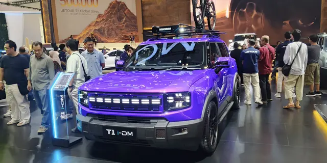 Intip Deretan Mobil Warna Ungu yang Jadi Magnet Pengunjung GIIAS 2026