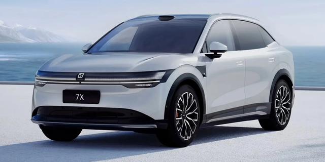 Geely Perkenalkan Zeekr di IIMS 2026, Langsung Bawa 009 dan 7X