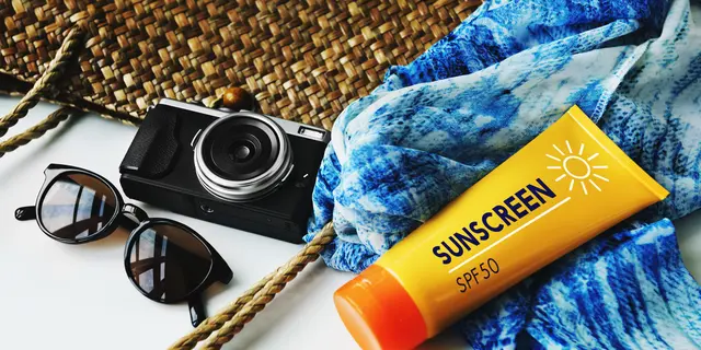 Harbolnas 10.10, Borong 6 Sunscreen Lokal untuk Cowok supaya Kulit Tetap Terlindungi 1