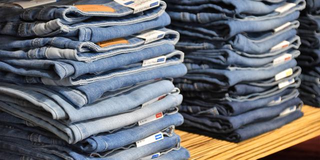 6 Model Celana Jeans Pria untuk Rekomendasi Belanja Harbolnas 11.11 8