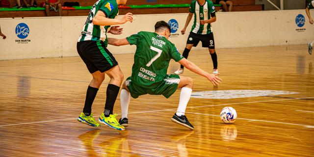 Mau Tampil Gacor di Lapangan? Ini 3 Rekomendasi Jersey Futsal yang Keren Abis! 8