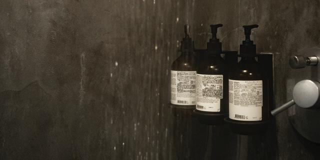 6 Sabun Mandi Pria, Atasi Jerawat Punggung sampai Mencerahkan Kulit 1