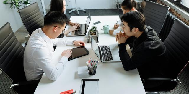 Meeting Online Makin Profesional dengan 5 Webcam Berkualitas 3