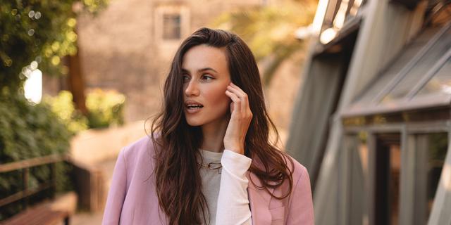 Tampil Profesional ala Drakor, Ini 3 Blazer Korean Look Favorit untuk Kerja 5