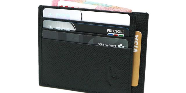 Rekomendasi 6 Dompet Kartu untuk Pria yang Lebih Ringkas 2