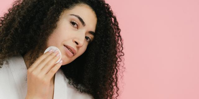 First Cleanser Andalan: Rekomendasi Micellar Water yang Wajib Kamu Coba 5