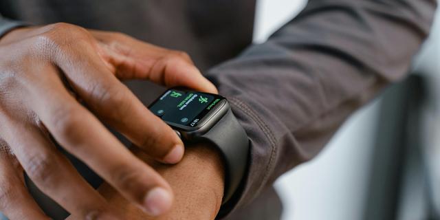 Tetap On Track Saat Latihan! Smartwatch Pilihan untuk Dukung Performa Olahraga 4