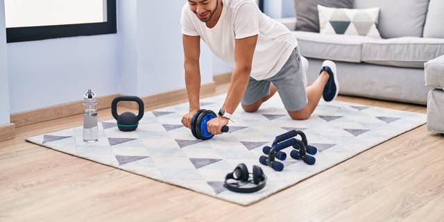 Tetap Bugar Selama Ramadan, Ab Roller Praktis untuk Latihan Core Lebih Maksimal di Rumah 1