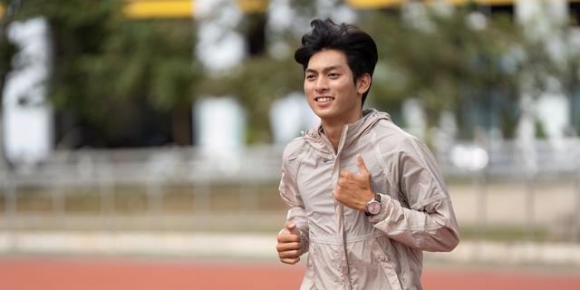 4 Rekomendasi Jaket Olahraga Pria, Bikin Gerak Makin Nyaman dan Praktis 3