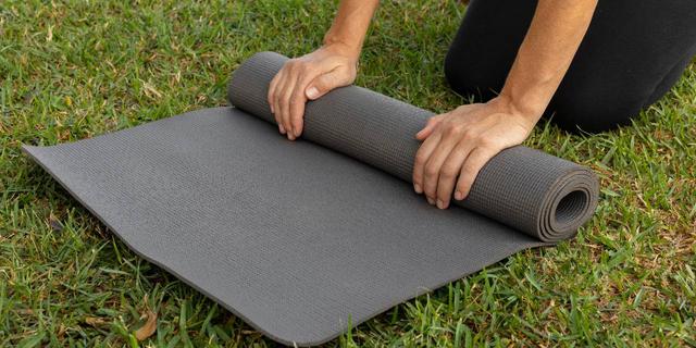 Deretan Matras Yoga Nyaman dan Anti Licin untuk Dukung Olahraga di Rumah Selama Ramadan 7