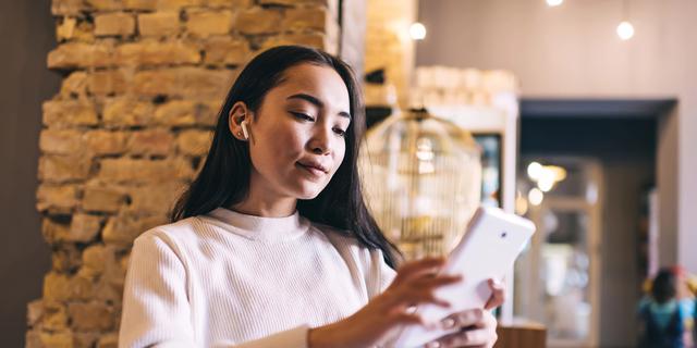 6 Pilihan TWS Baterai Tahan Lama, Teman Nyaman Perjalanan Mudik Lebaran 2026 3