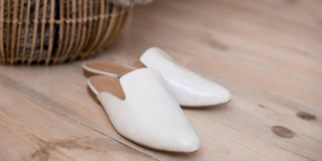 Rekomendasi Slip On Wanita Empuk untuk Menemani Silaturahmi Lebaran dengan Nyaman 4