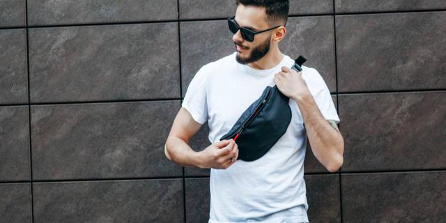Bawa Barang Jadi Lebih Praktis! Ini Rekomendasi Tas Pinggang Pria Stylish Harga Terjangkau 4