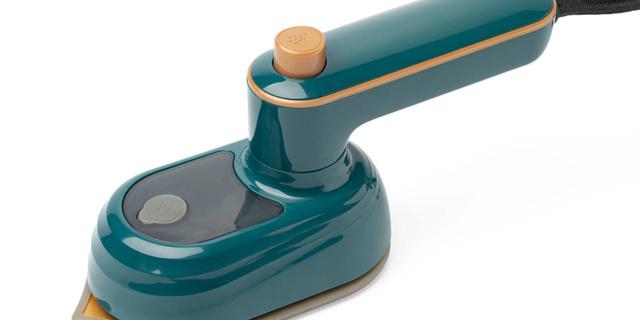 Setrika Portabel untuk Traveling yang Wajib Dibawa, Rahasia Tampil Rapi Meski Lagi Dinas 7