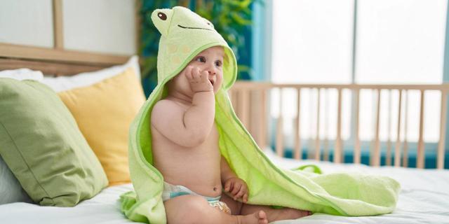 Bikin Bayi Nyaman Usai Mandi, Ini Rekomendasi Handuk Lembut dan Daya Serap Tinggi 1