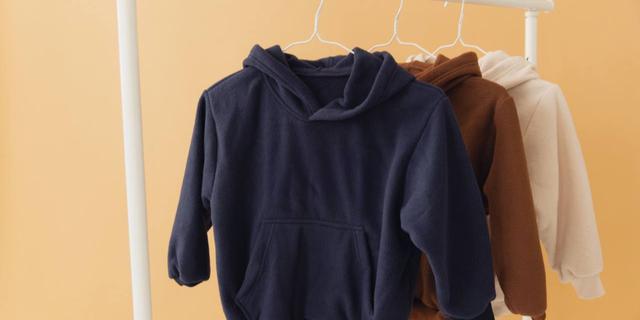 Hoodie Anak Laki-Laki yang Lagi Hits, Nyaman Dipakai dan Bikin Gaya Makin Keren 8