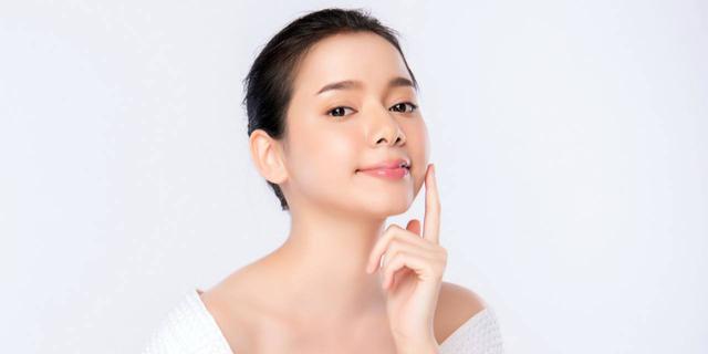 Anti Kulit Ketarik, Ini Pilihan Hydrating Toner Terbaik yang Nyaman Dipakai Harian 4