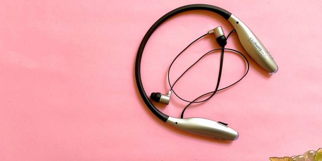Pilihan Neckband Earphone Berkualitas untuk Musik, Kerja, hingga Olahraga tanpa Bikin Kantong Jebol 3