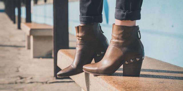 Inspirasi Sepatu Boots Wanita Kekinian untuk Upgrade Penampilan Jadi Lebih Fashionable 5