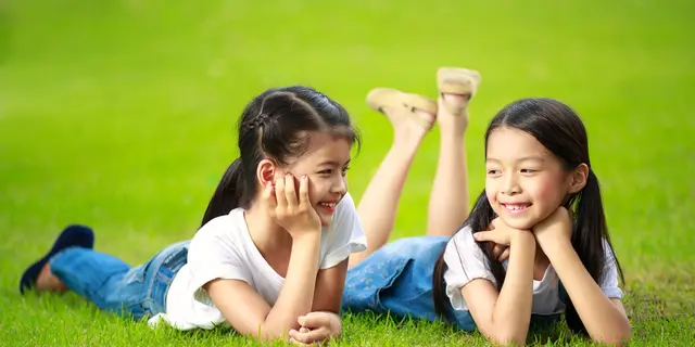 Nyaman Digunakan Seharian, Intip Pilihan Sunscreen Anak Terbaik untuk Lindungi Kulit Si Kecil Saat Beraktivitas Outdoor 5