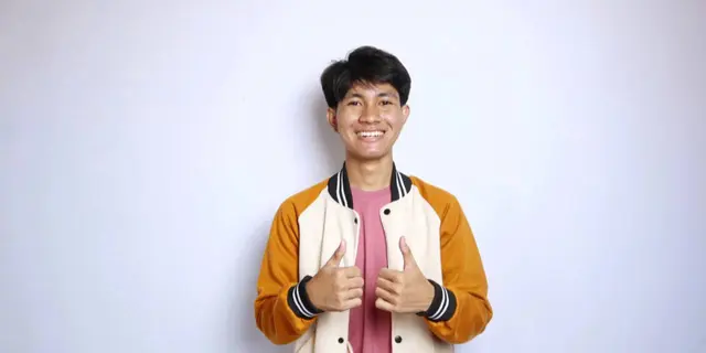 Jaket Varsity Pria Trendy untuk Gaya Santai, Simpel Dipakai dan Tetap Stylish 2