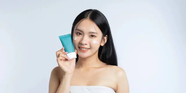 Tinted Sunscreen untuk Lomba 17-an yang Cocok Dipakai Seharian saat Perayaan HUT RI 3