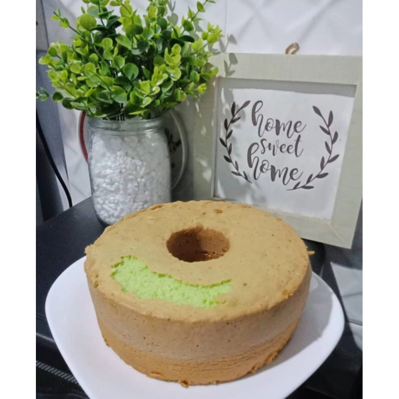 Bolu Pandan Enak Lembut Ukuran 18, 20, dan 22 cm Kue Shiffon Panggang Shifon Chiffon Chifon Sifon Halal Murah Fresh Homemade