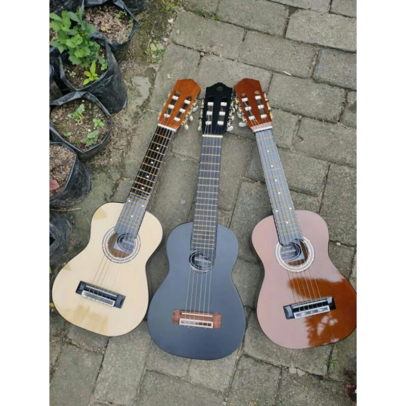 GUITALELE / Gitar kecil senar 6 custom yamaha gl-1